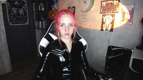 brina_witch @ myfreecams on 20231012