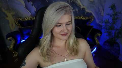 cocosecretss @ myfreecams on 20231012