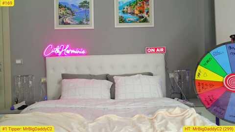 cuteherminie @ myfreecams on 20231012