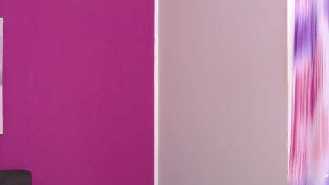 erinon @ myfreecams on 20231012