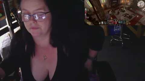 harriett55 @ myfreecams on 20231012