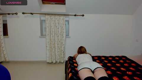 marieandrea @ myfreecams on 20231012