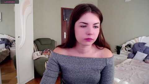 miriam_mills @ myfreecams on 20231012