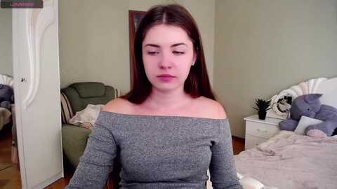 miriam_mills @ myfreecams on 20231012