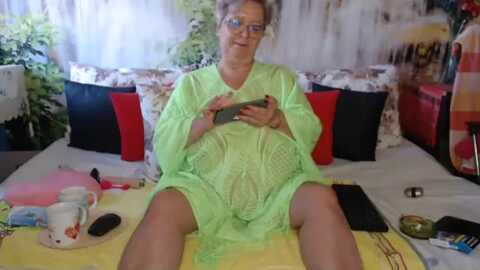 queenpammy @ myfreecams on 20231012