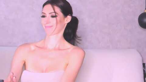 aloevera @ myfreecams on 20231013