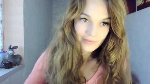 aurora_l @ myfreecams on 20231013