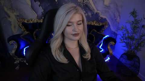 cocosecretss @ myfreecams on 20231013