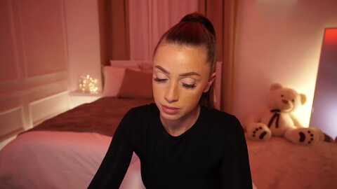 emma_ruby @ myfreecams on 20231013