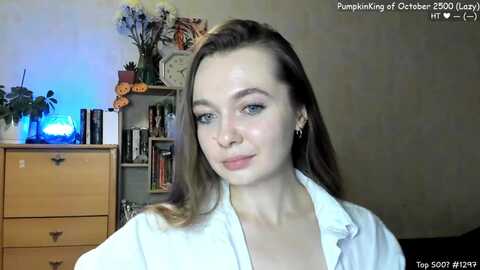 lizaghost @ myfreecams on 20231013