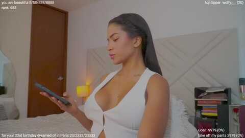 missabyy @ myfreecams on 20231013