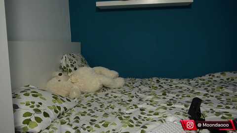 moondao @ myfreecams on 20231013