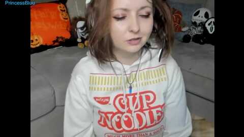 princessbluu @ myfreecams on 20231013