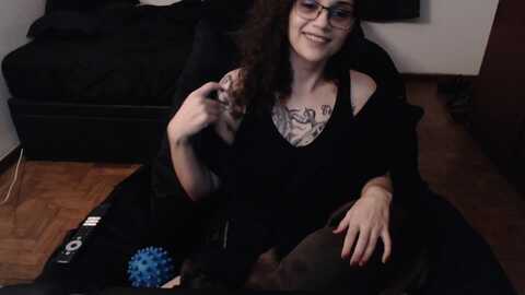 satanna @ myfreecams on 20231013