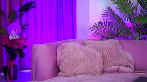 zennyrosse @ myfreecams on 20231013