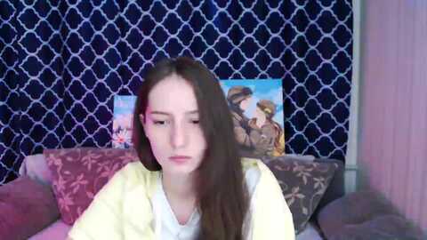 lunnaa_xx @ myfreecams on 20231014