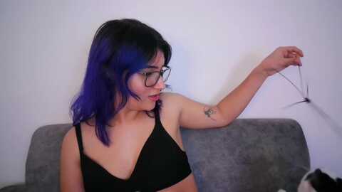 emily_2016 @ myfreecams on 20231015