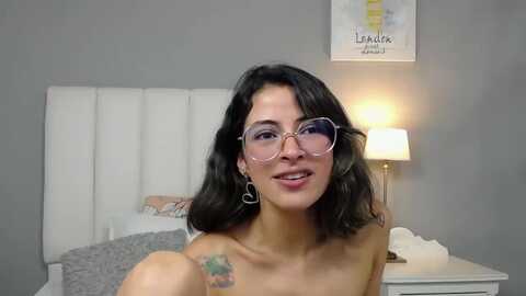 hintern @ myfreecams on 20231015