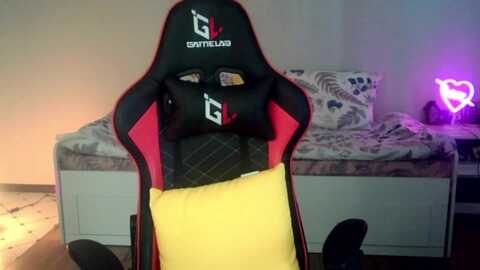 janegrey111 @ myfreecams on 20231015