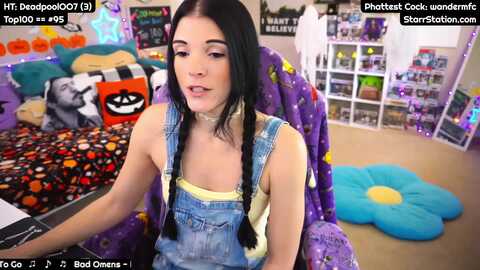 ladystarr @ myfreecams on 20231015