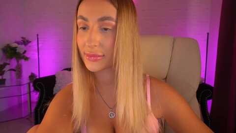 lia__angel @ myfreecams on 20231015