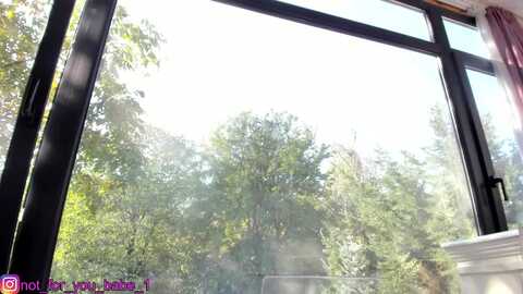 m1ss_ariana @ myfreecams on 20231015