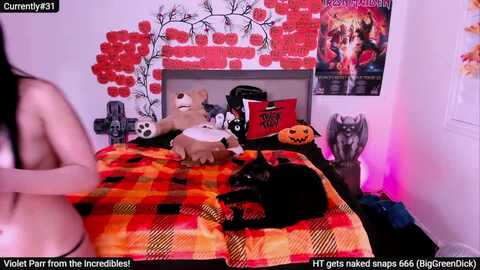 mollymayhem @ myfreecams on 20231015