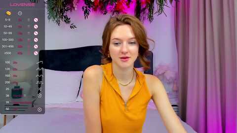 monaelisa @ myfreecams on 20231015