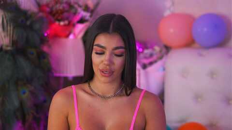 nattynatty @ myfreecams on 20231015