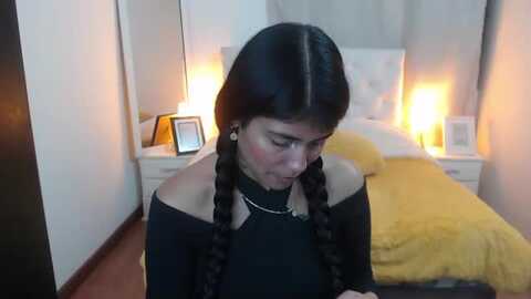 peytonbrunett @ myfreecams on 20231015