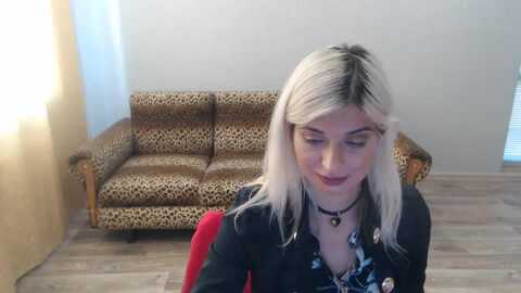 sexybeatriice @ myfreecams on 20231015