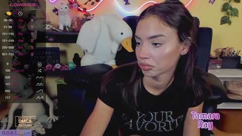 tamararay @ myfreecams on 20231015