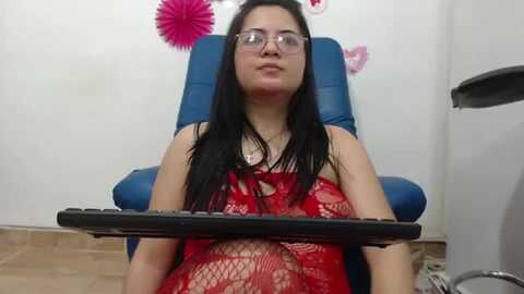 violeta_97 @ myfreecams on 20231015