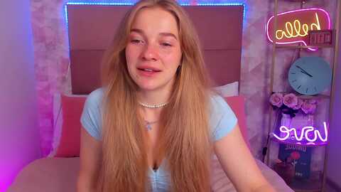 virginvi @ myfreecams on 20231015