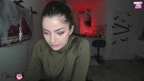 wow_peach @ myfreecams on 20231015