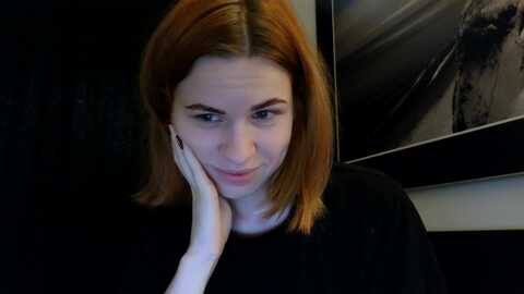 yuri_elfie @ myfreecams on 20231015