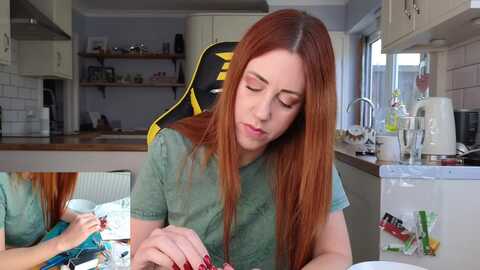 amorina_cum @ myfreecams on 20231016