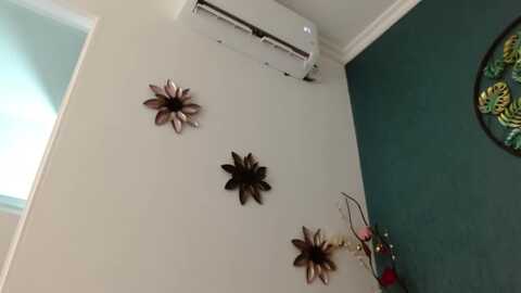 bonnie_benet @ myfreecams on 20231016