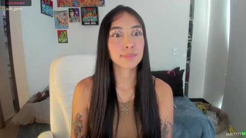 jade7777 @ myfreecams on 20231016