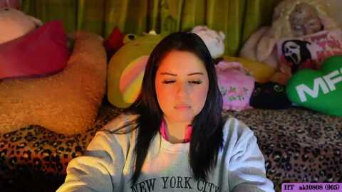 kamila__ @ myfreecams on 20231016