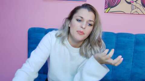 leyla_t @ myfreecams on 20231016