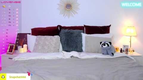 liliraider @ myfreecams on 20231016