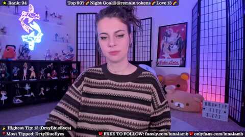 lunalamb @ myfreecams on 20231016