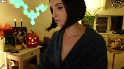 maddie @ myfreecams on 20231016