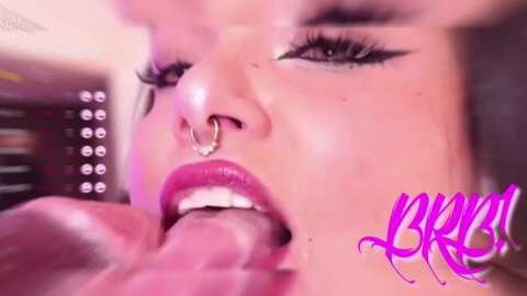 rachellkors @ myfreecams on 20231016