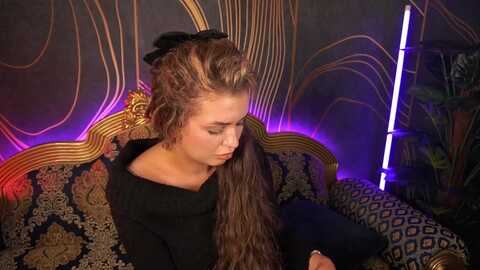 arielaniston @ myfreecams on 20231017