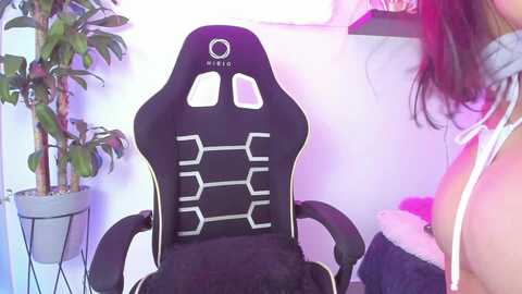 sexybabyjarel @ myfreecams on 20231017