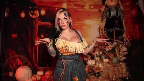 cubbixoxo @ myfreecams on 20231018