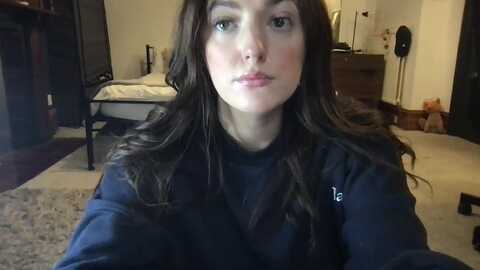 laceyjames24 @ myfreecams on 20231018