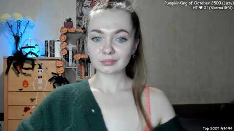 lizaghost @ myfreecams on 20231018